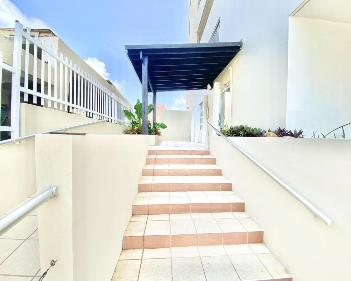 Kasa Seahorse Of The Sea - Studio For 2 Beach Block Villa San Juan Exterior photo